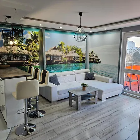 Wroclawskie Hawaje Self Check 24h Вроцлав