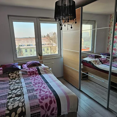 Wroclawskie Hawaje Self Check 24h Apartment Wroclaw