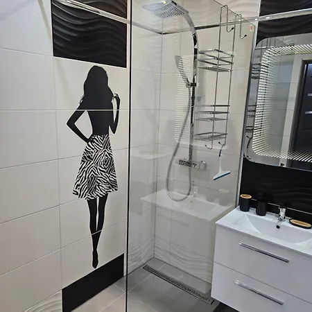 Wroclawskie Hawaje Self Check 24h Apartman *