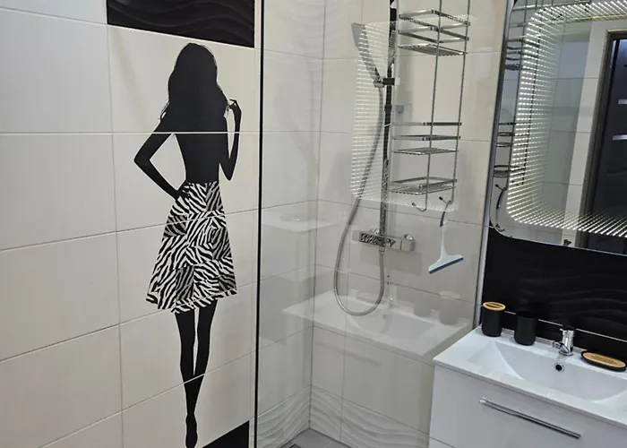 Wroclawskie Hawaje Self Check 24h Apartment *